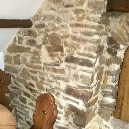 La Ferme Blanche Menil-Vin