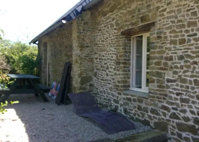 Semesterbostad La Ferme Blanche Menil-Vin