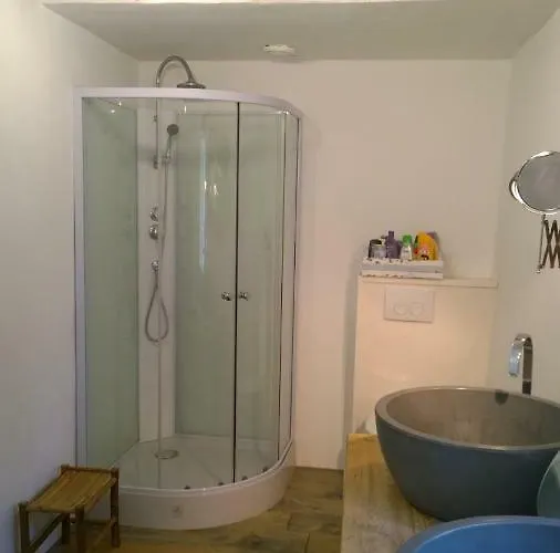 Semesterbostad La Ferme Blanche