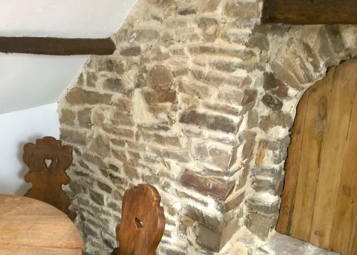 La Ferme Blanche Menil-Vin