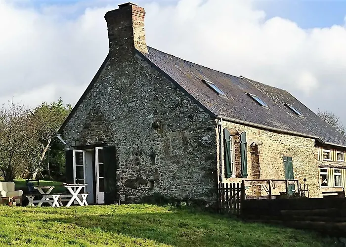 Semesterbostad La Ferme Blanche Menil-Vin